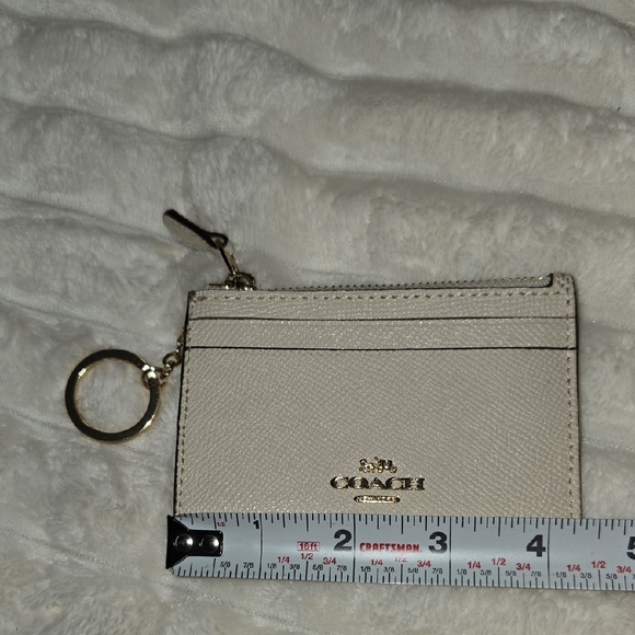 Coach Beige Card Holder with Gold Chain - Picture 9 of 9